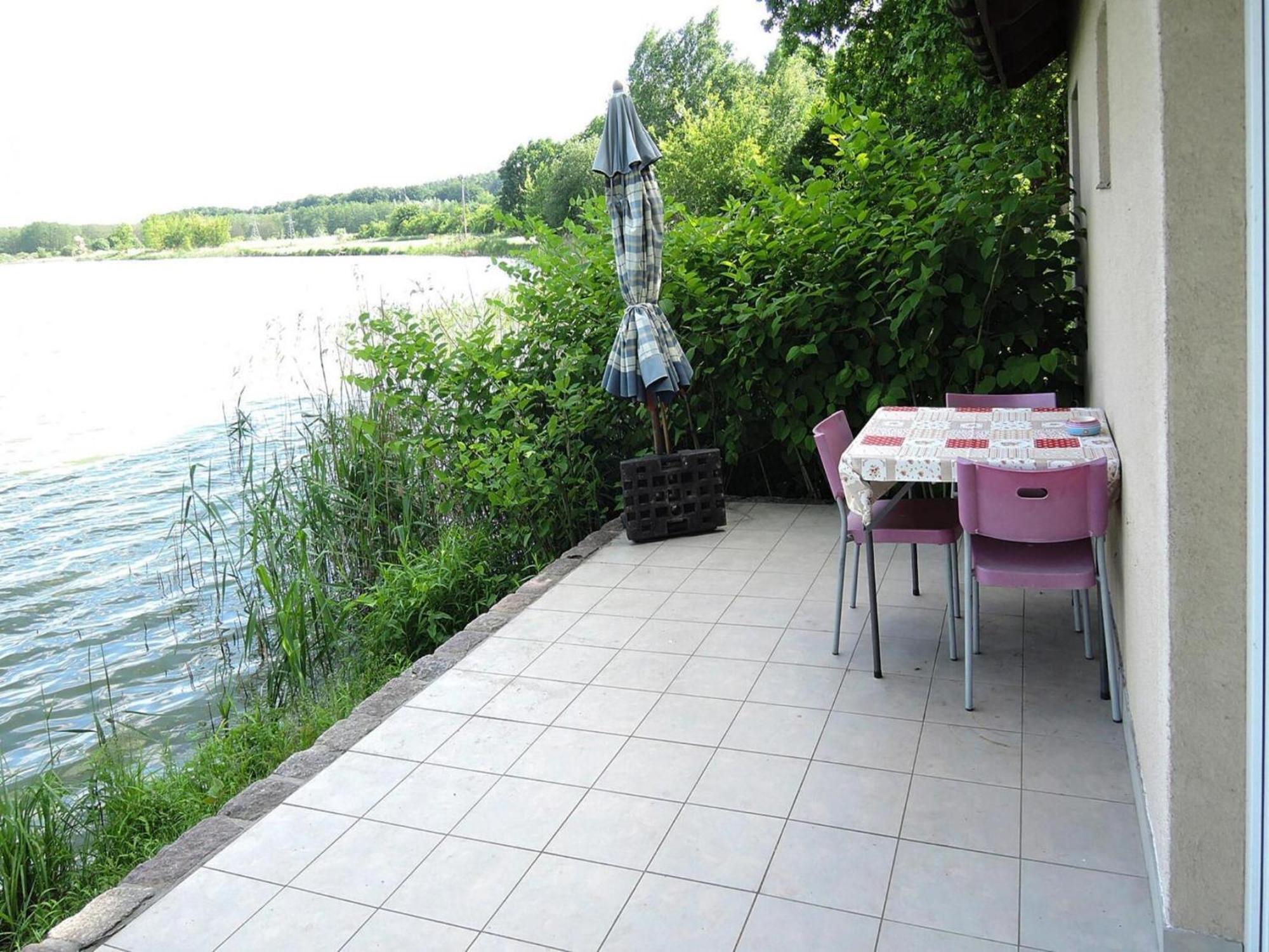 Holiday House In Szczecin At The Lake With Parking Space For 4 Persons Экстерьер фото