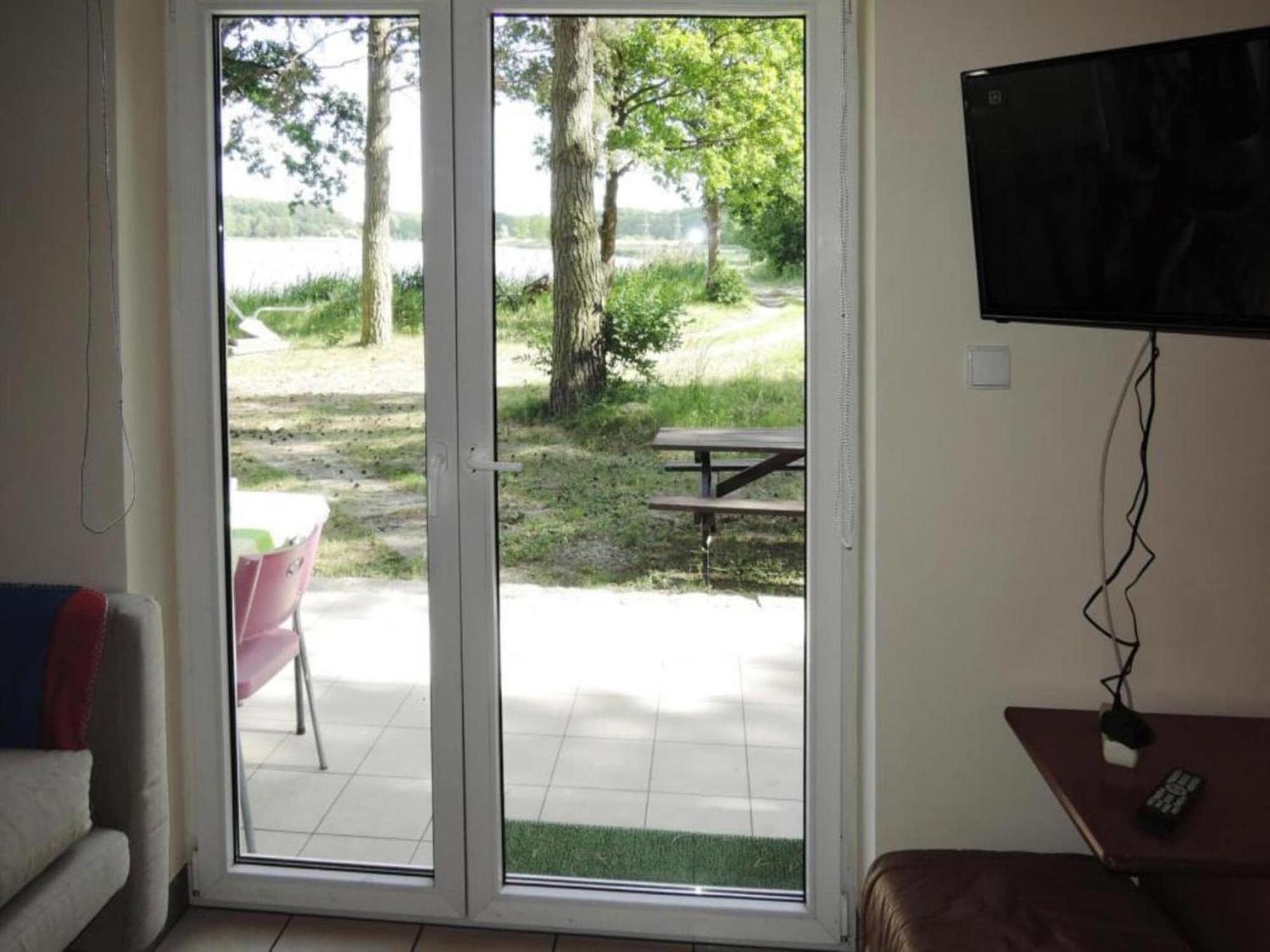 Holiday House In Szczecin At The Lake With Parking Space For 4 Persons Экстерьер фото